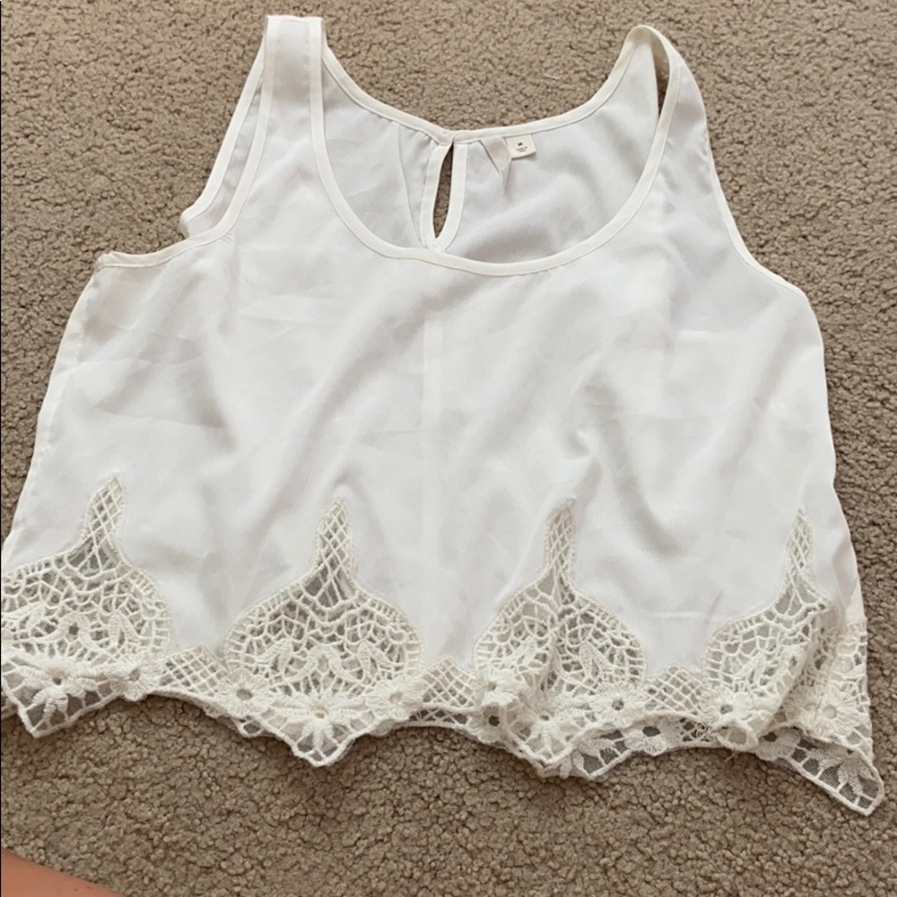 Floral lace top
